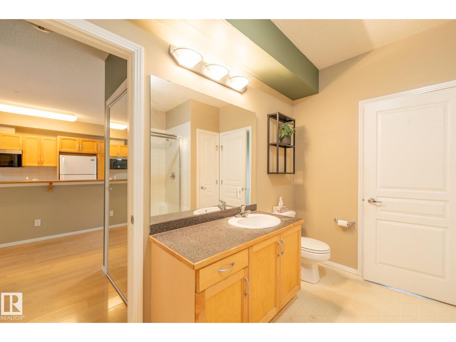 #412 11039 83 AV NW - 21