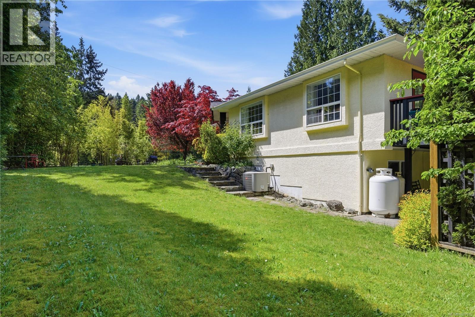 3555 Dougan Dr - 49