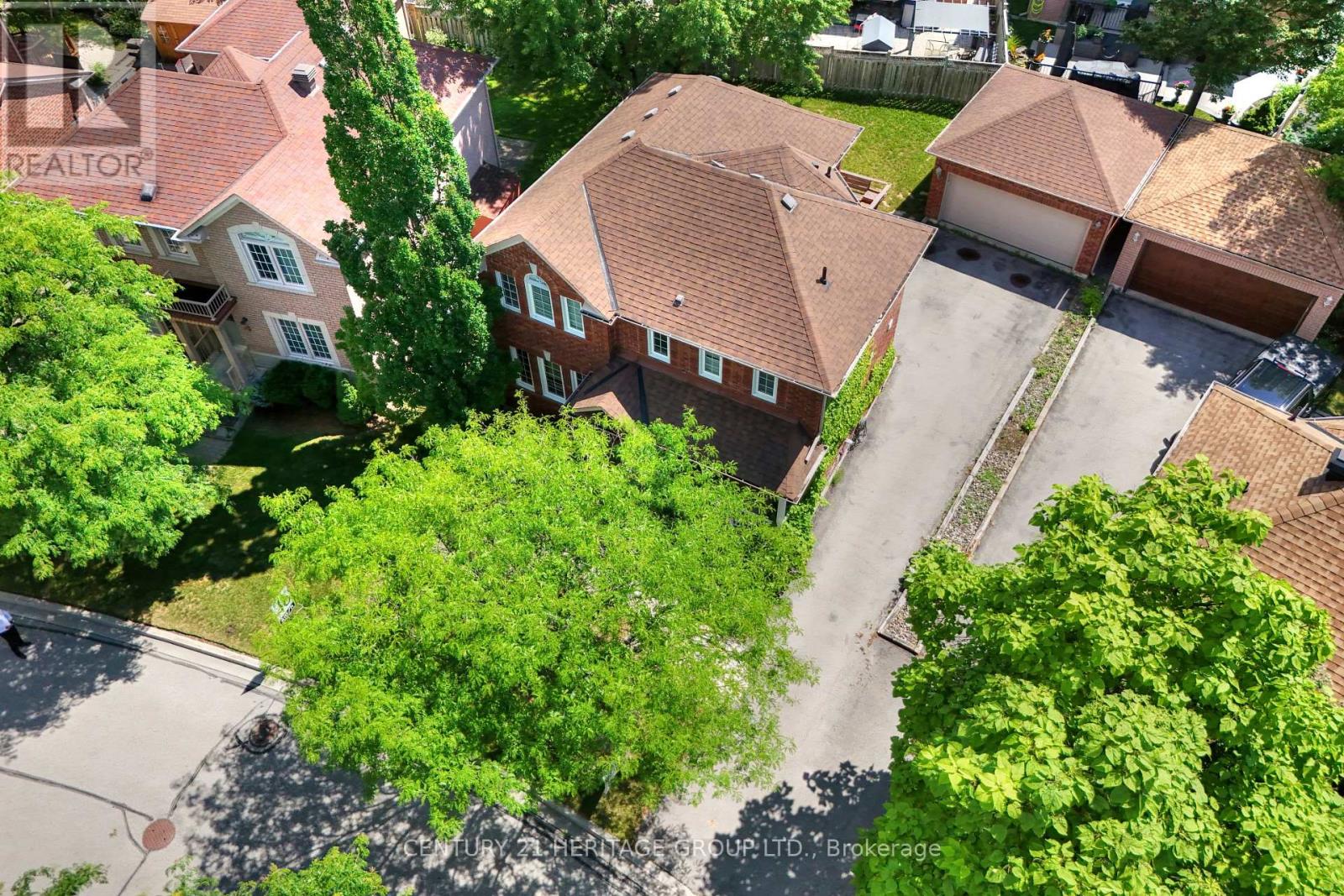3 PRIMROSE PATH CRESCENT - 40