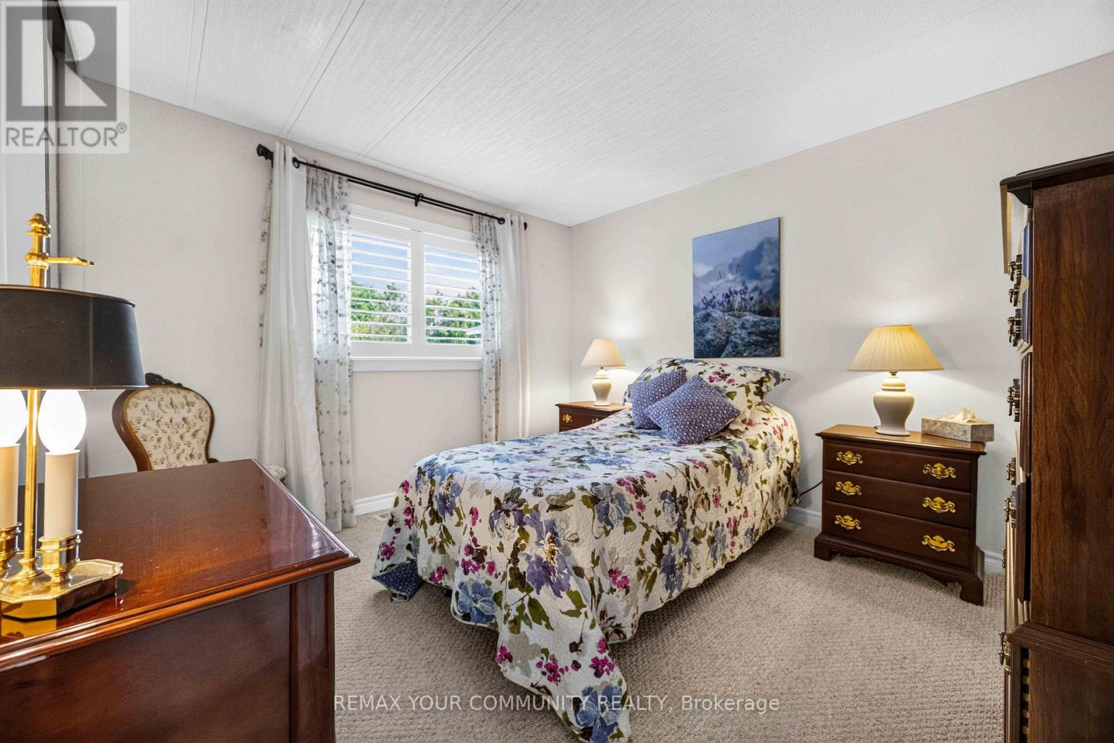131 ROXANNA DRIVE - Image 23