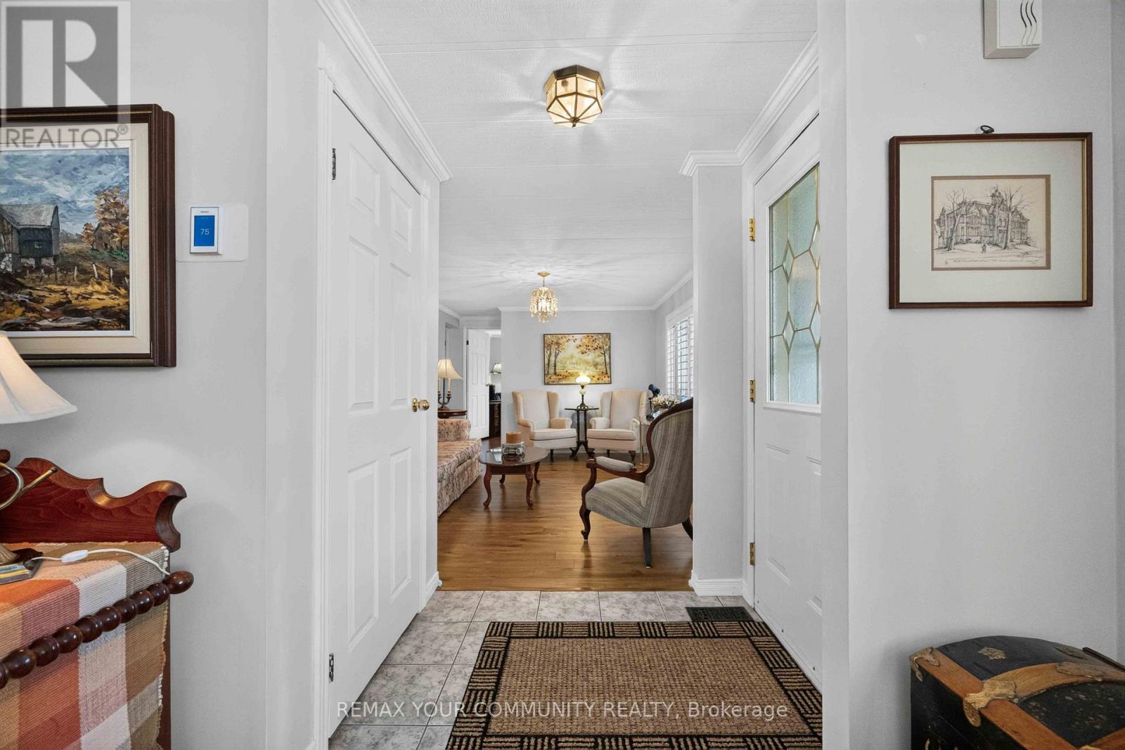 131 ROXANNA DRIVE - 7