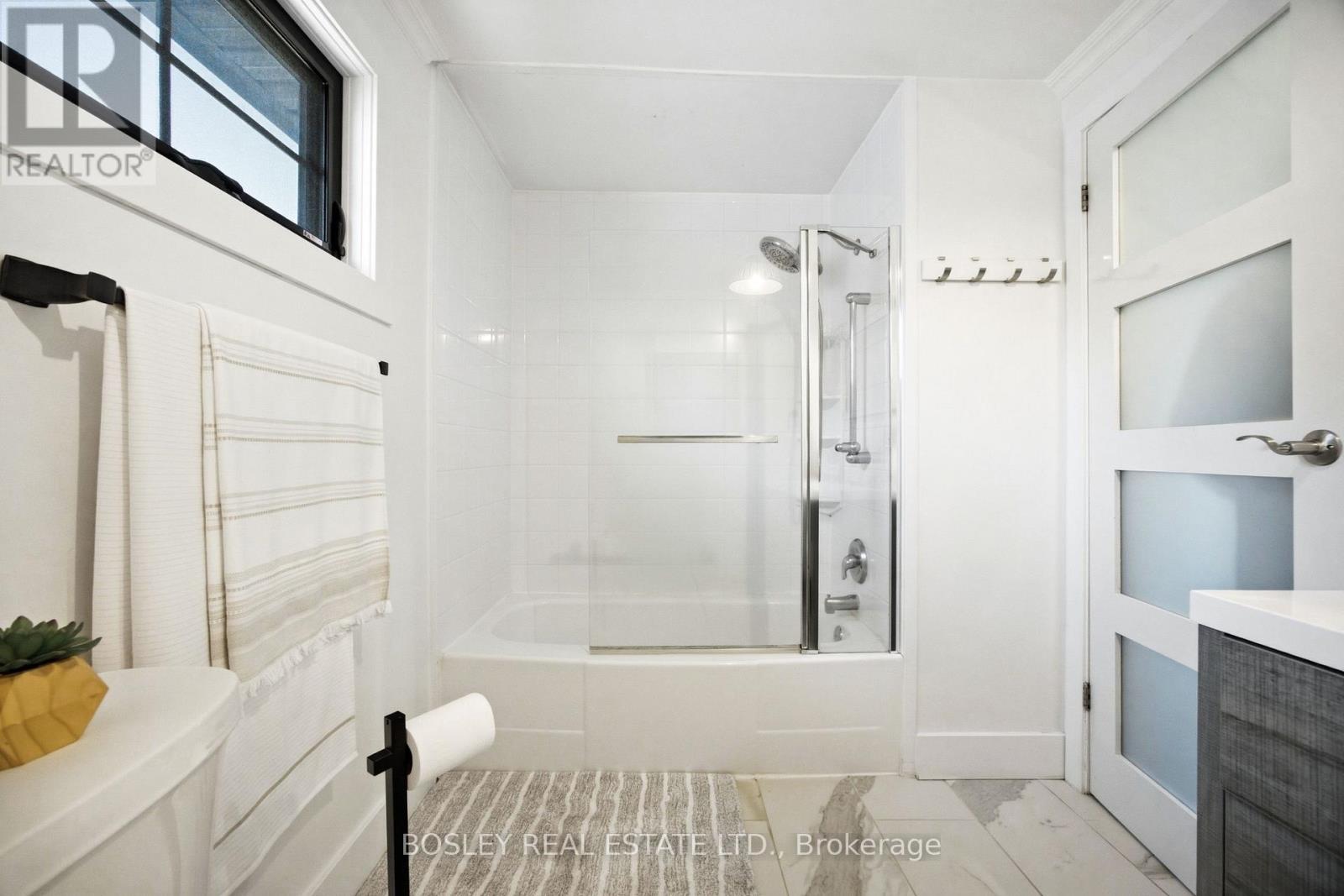 440 SANDFORD STREET - Image 29