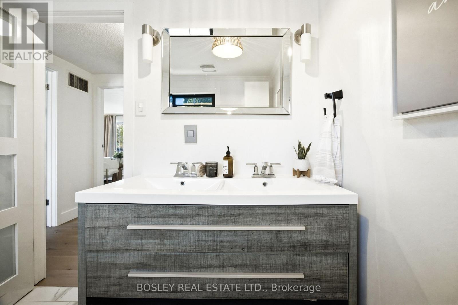 440 SANDFORD STREET - Image 30