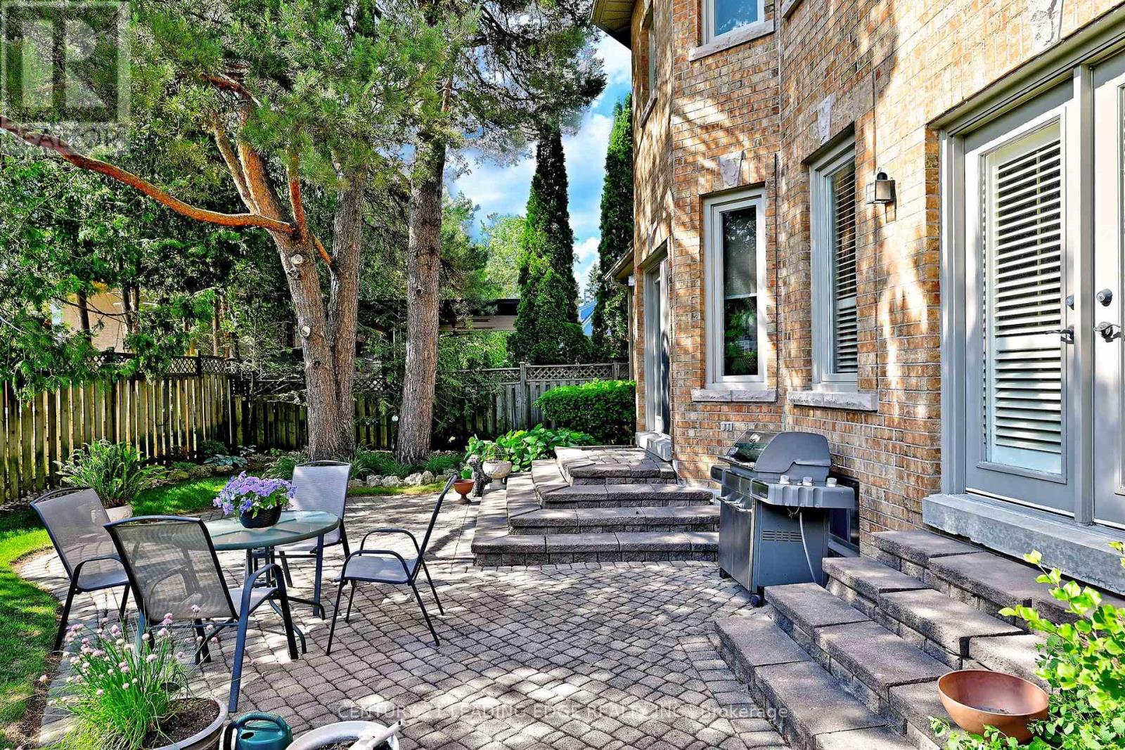 7 NORMANDALE ROAD - Image 47