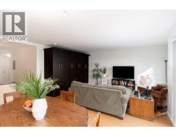 204 1405 Esquimalt Rd, Esquimalt, BC V9A0A4 Photo 11