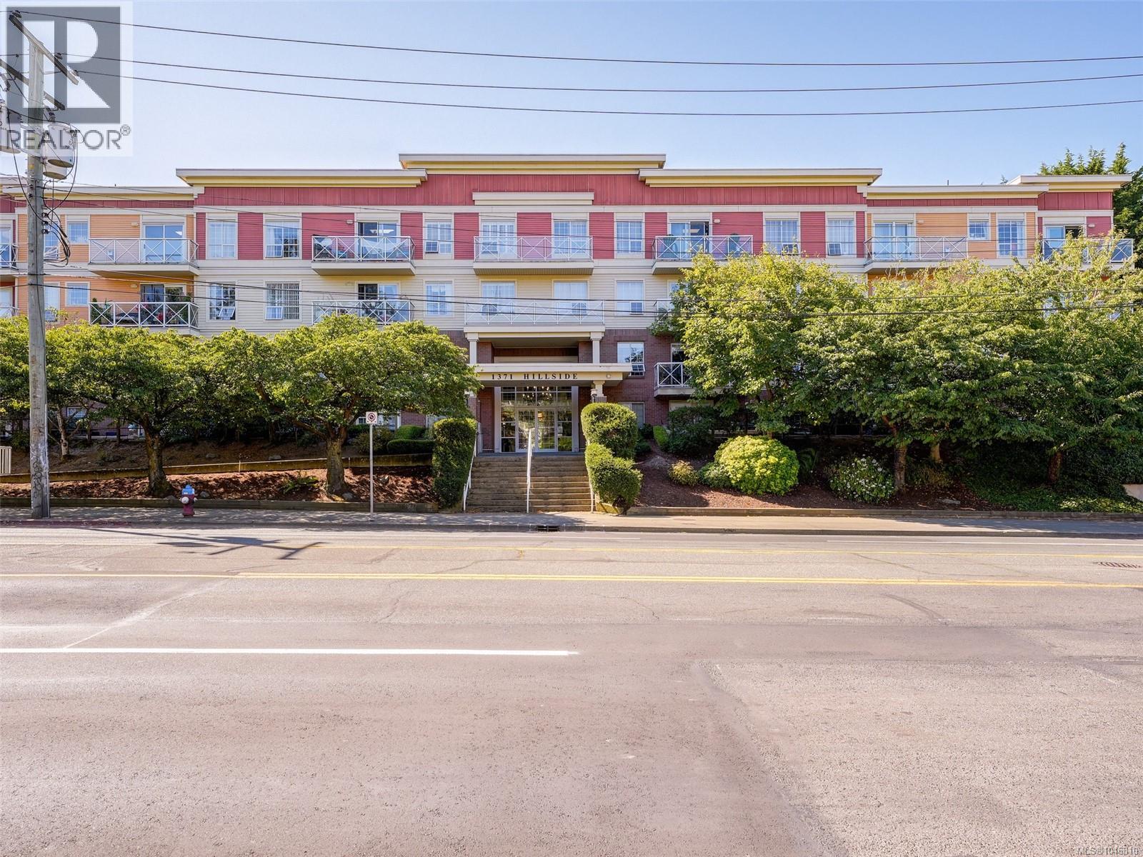 #109 1371 Hillside Ave - 1