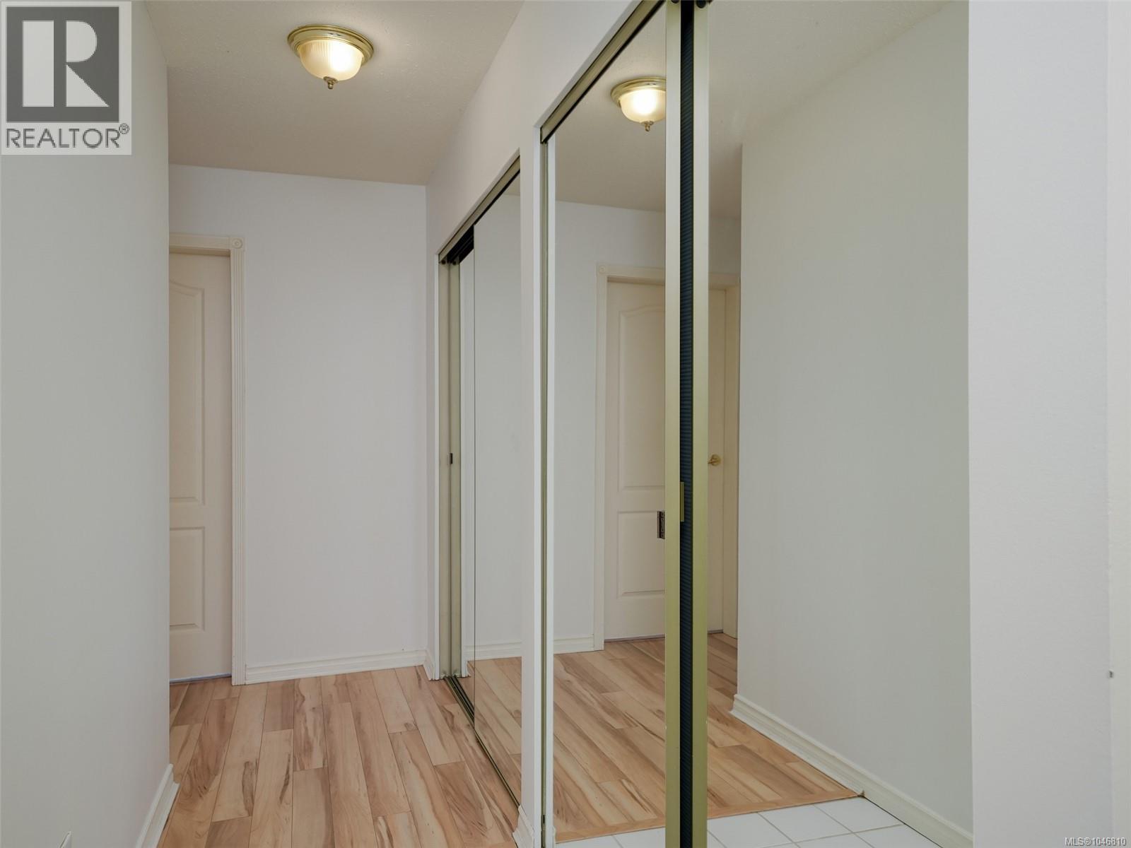 #109 1371 Hillside Ave - Image 18