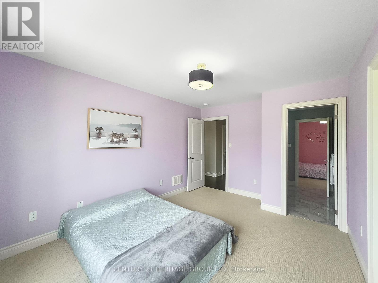 20 BARROW AVENUE - Image 34