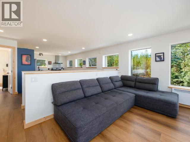 54 SCOUT LAKE ROAD - 26