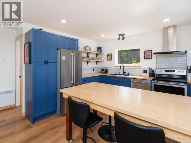 54 SCOUT LAKE ROAD - 28