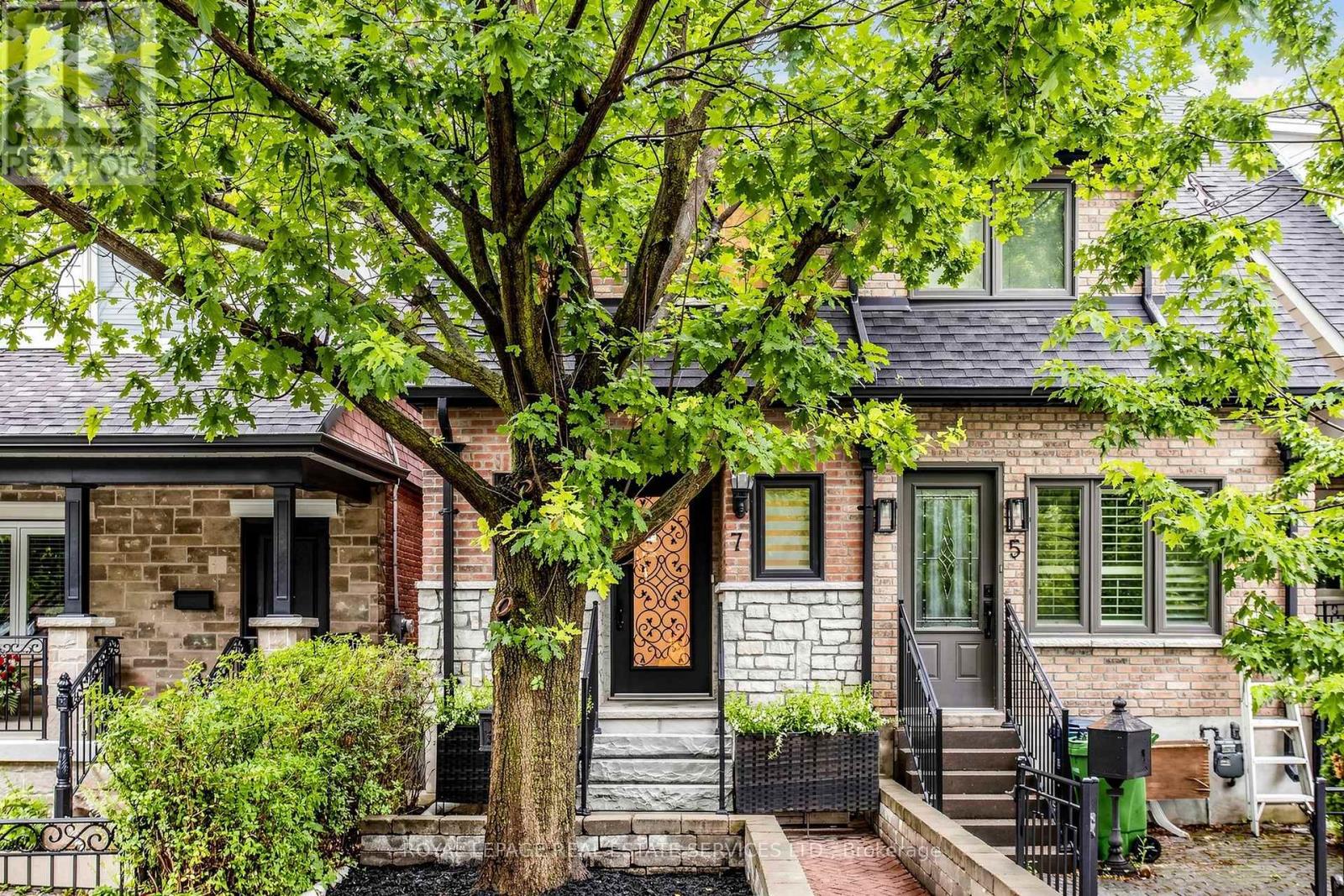 7 SELLERS AVENUE - 2