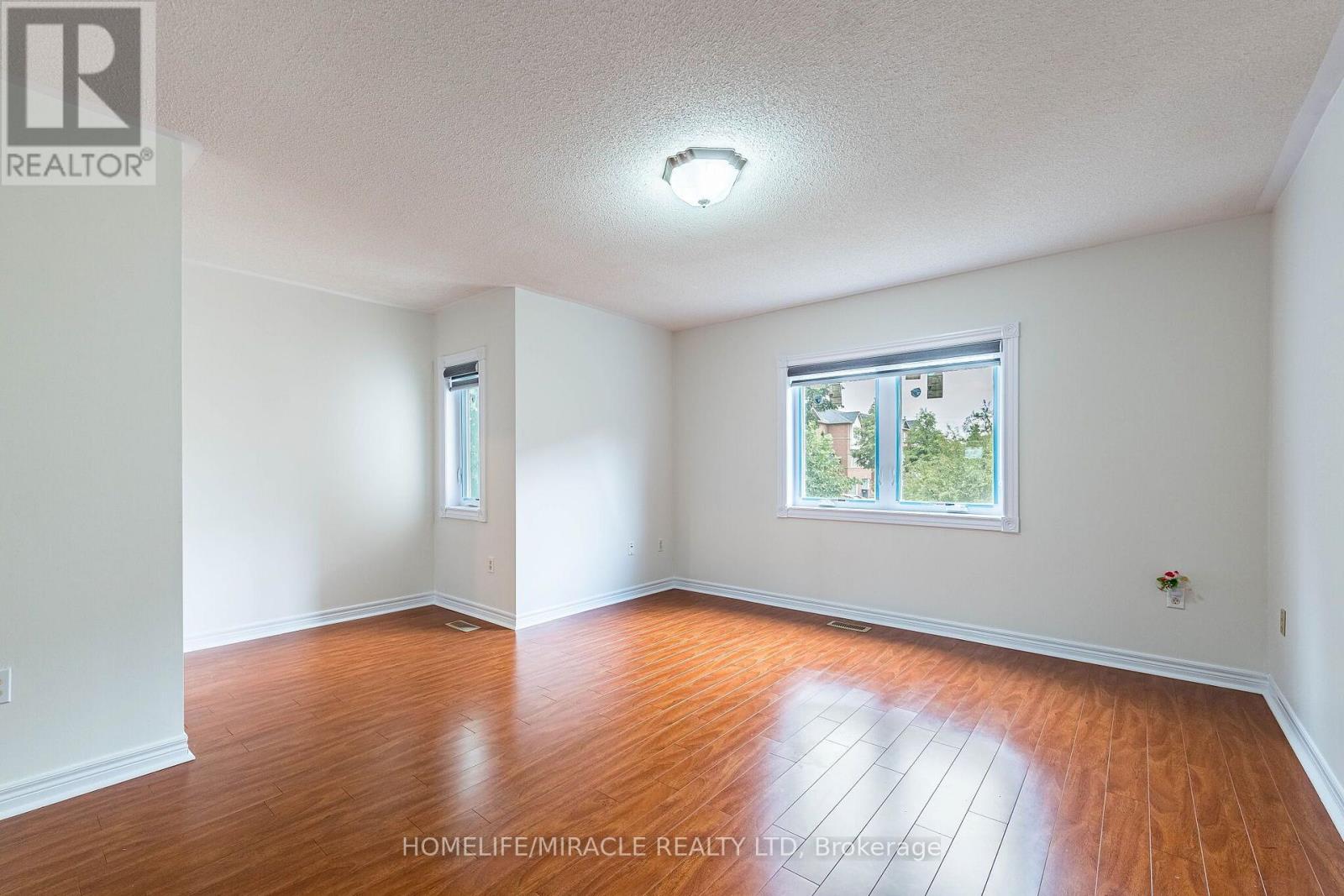 51 BRICKYARD WAY - Image 30