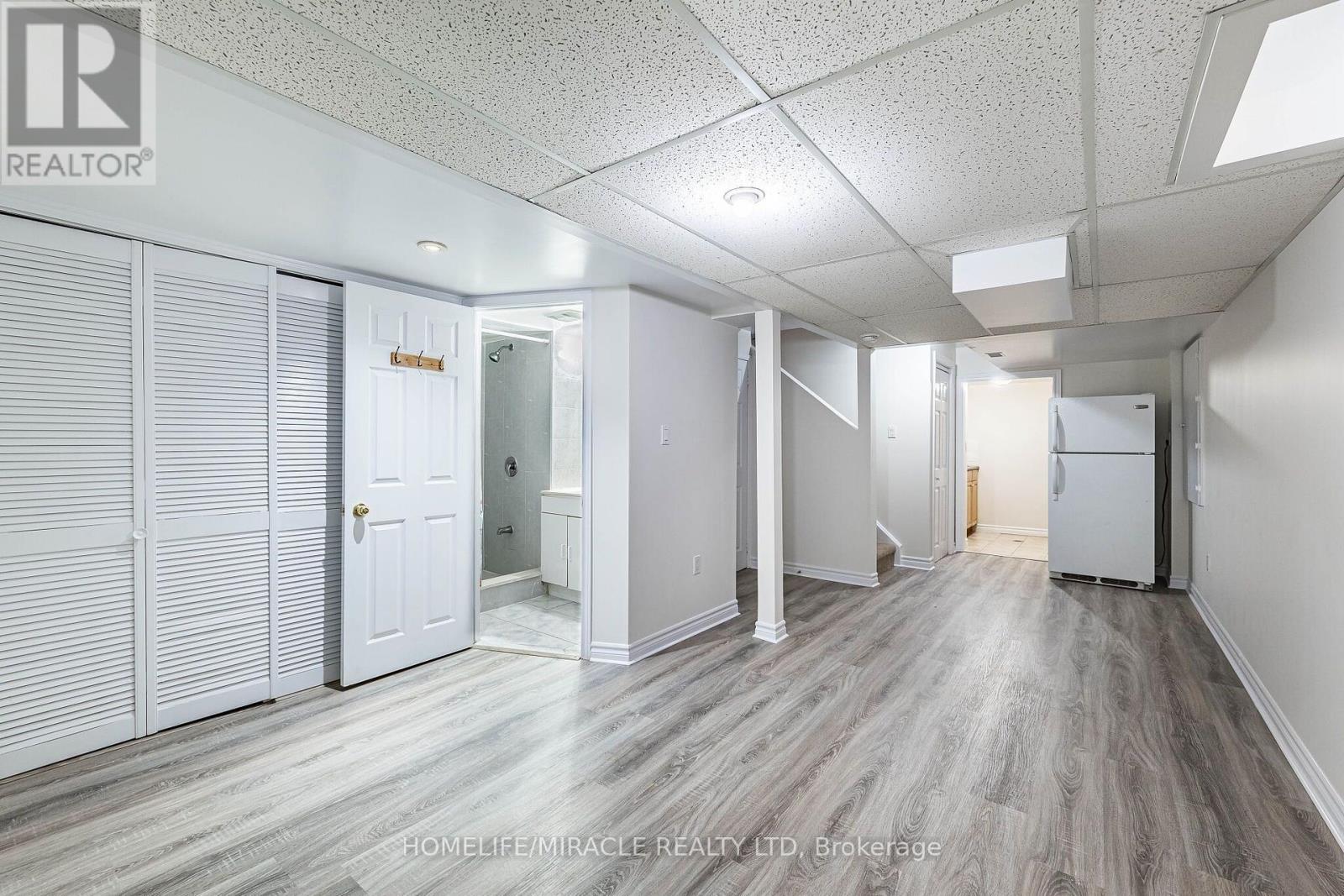 51 BRICKYARD WAY - Image 40
