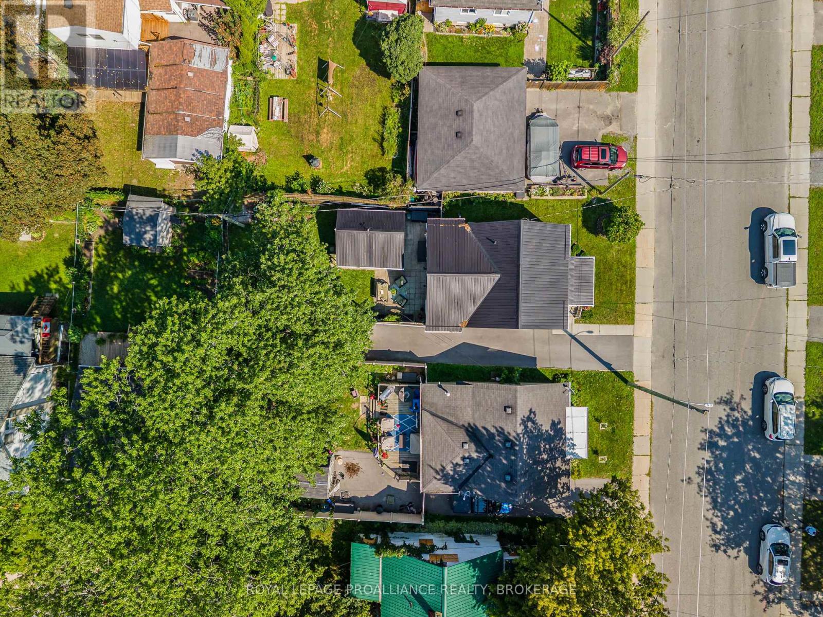 680 ALFRED STREET - Image 38