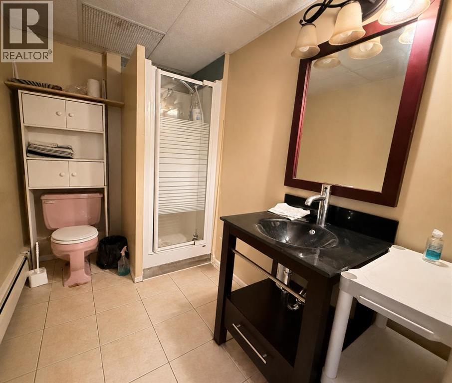 215 14 Street - Photo 27
