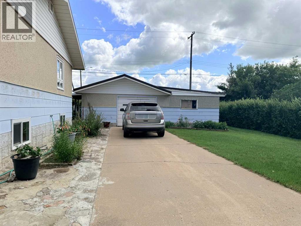 215 14 Street - Photo 40