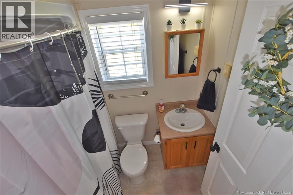 12 Cedar Street - 16
