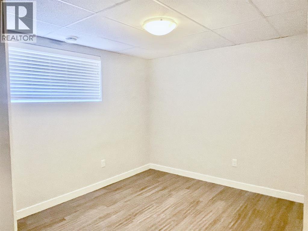 9521 88 Street - Photo 44