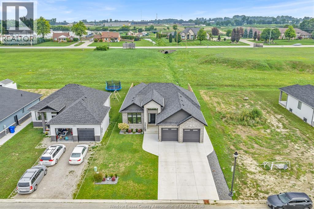 1720 MUCCI DRIVE - 31