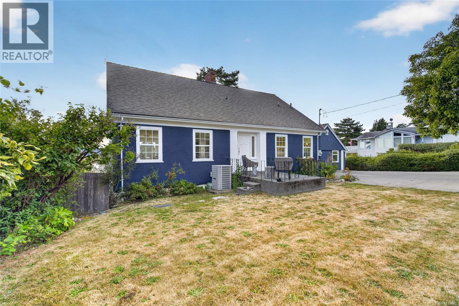 436 Constance Ave - 3