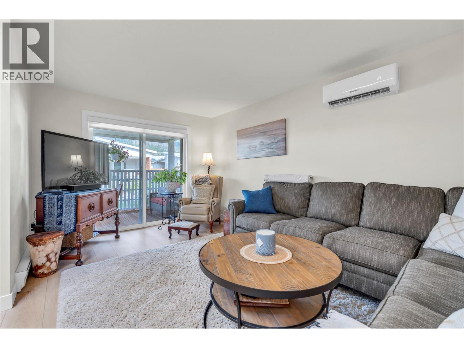 11110 Quinpool Road Unit# 5, Summerland
