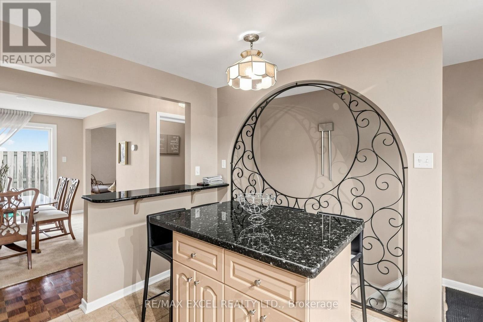 62 ARDGOWAN CRESCENT - 15