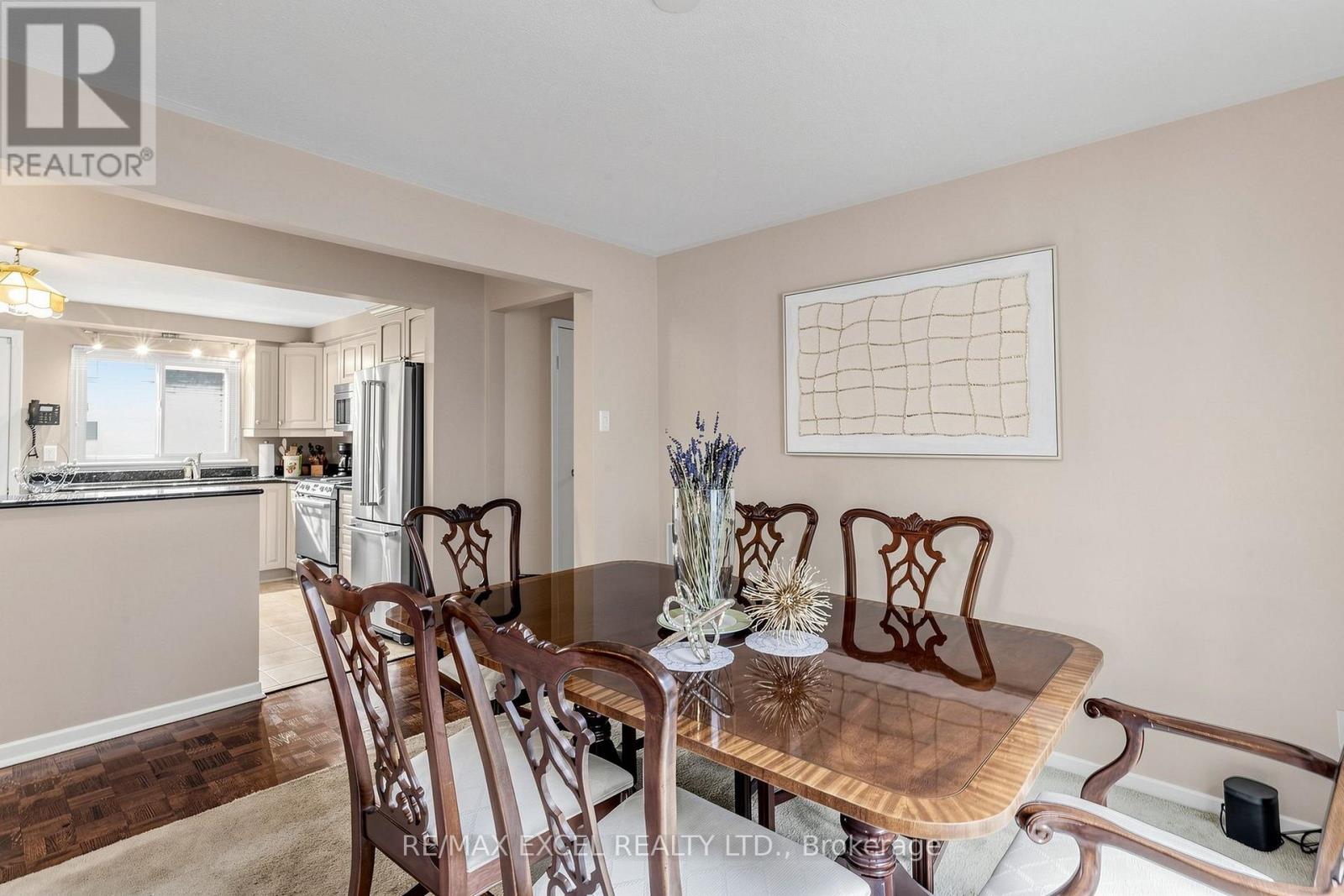 62 ARDGOWAN CRESCENT - 12
