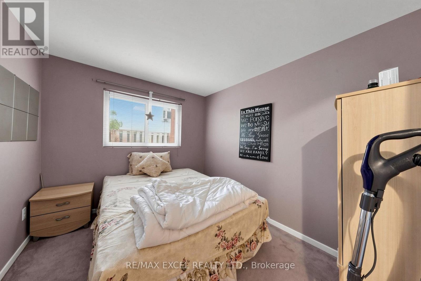 62 ARDGOWAN CRESCENT - 22