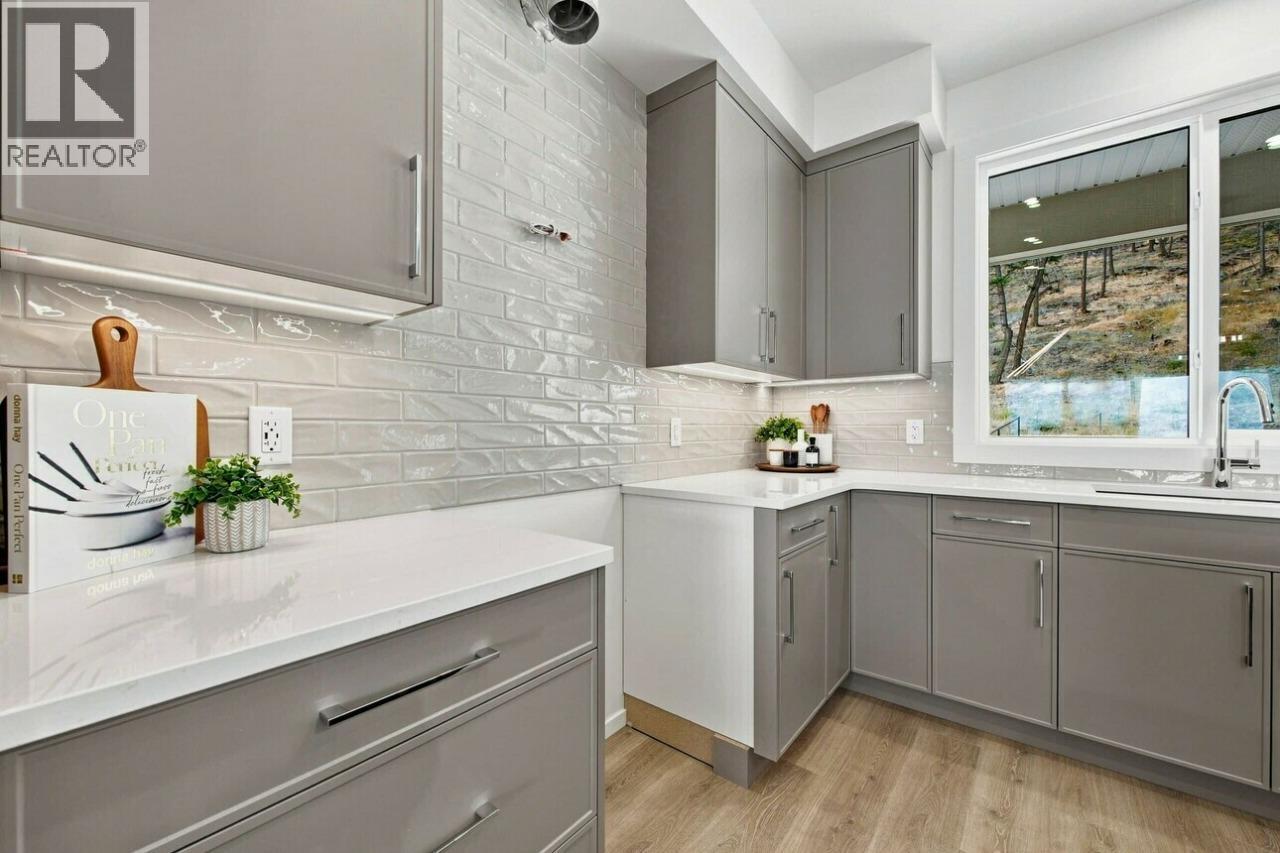 2071 Cortina Drive, Kelowna