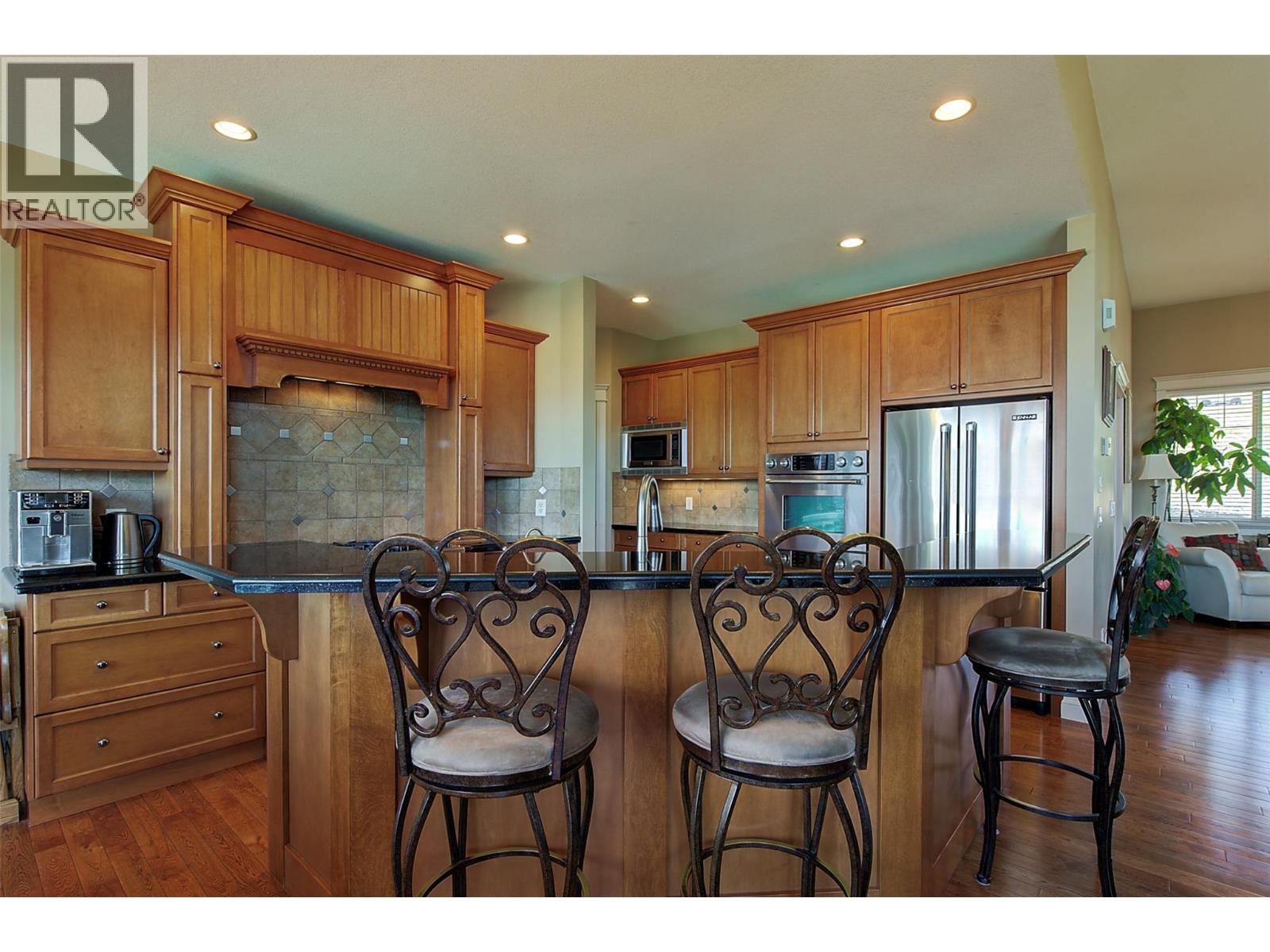 1095 Hume Avenue - 22
