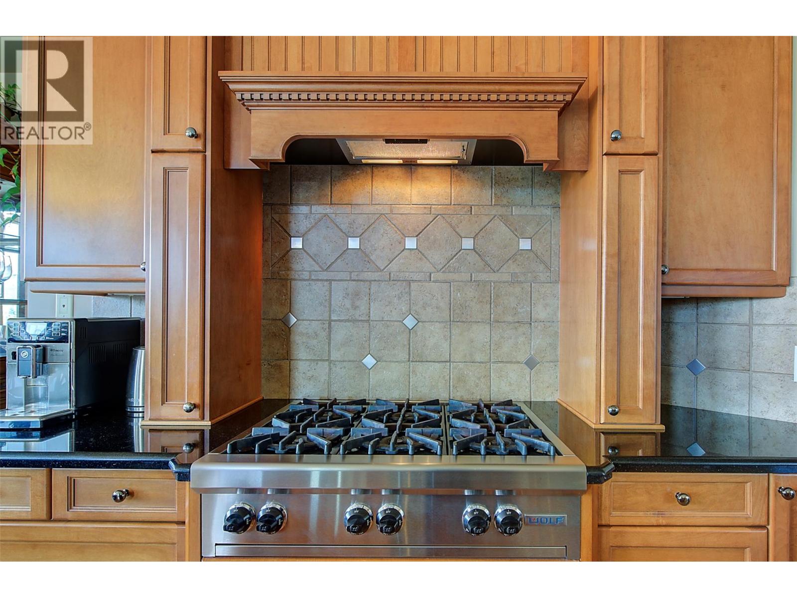 1095 Hume Avenue - 23