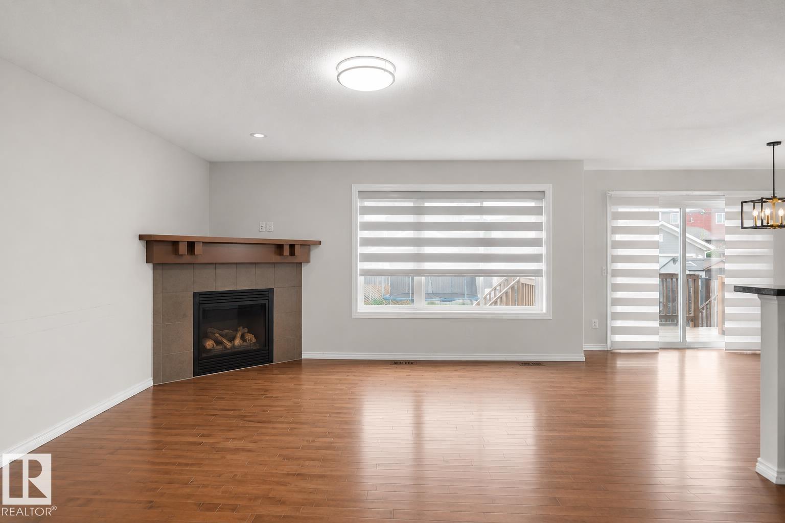 8432 18 AV SW - Image 15