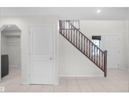 8432 18 Av Sw, Edmonton, AB T5K2L6 Photo 9