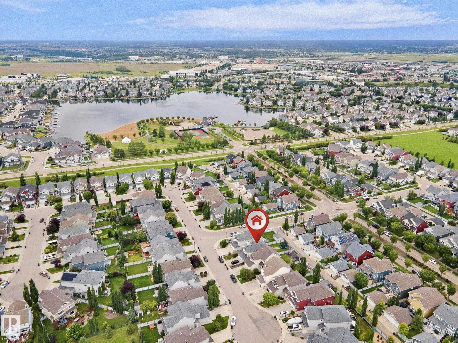 8432 18 AV SW - Image 64