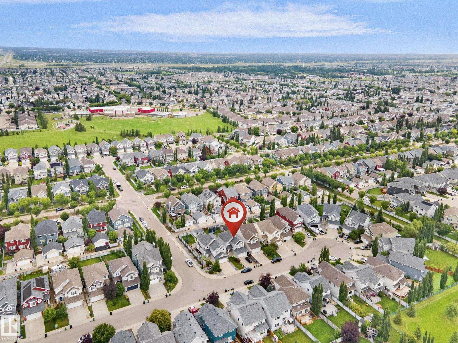 8432 18 AV SW - Image 66