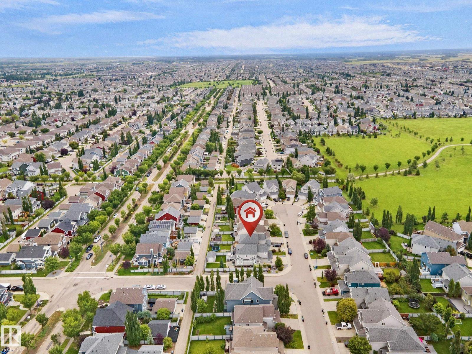 8432 18 AV SW - Image 67