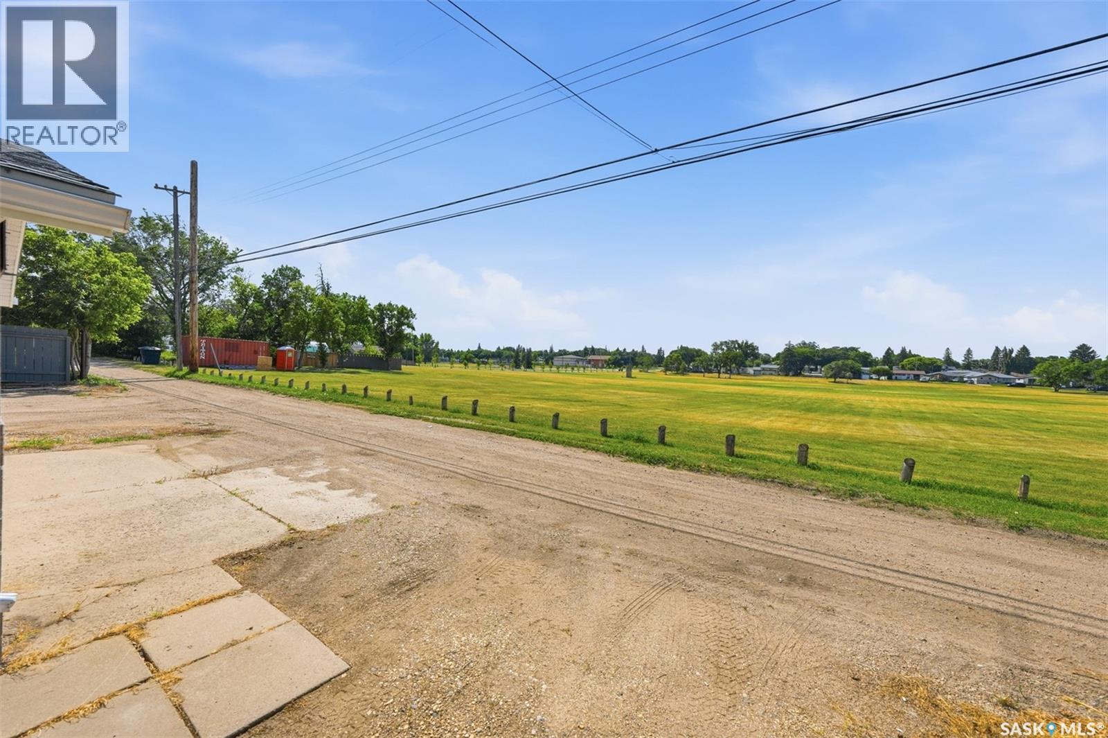 825 L AVENUE N - 23