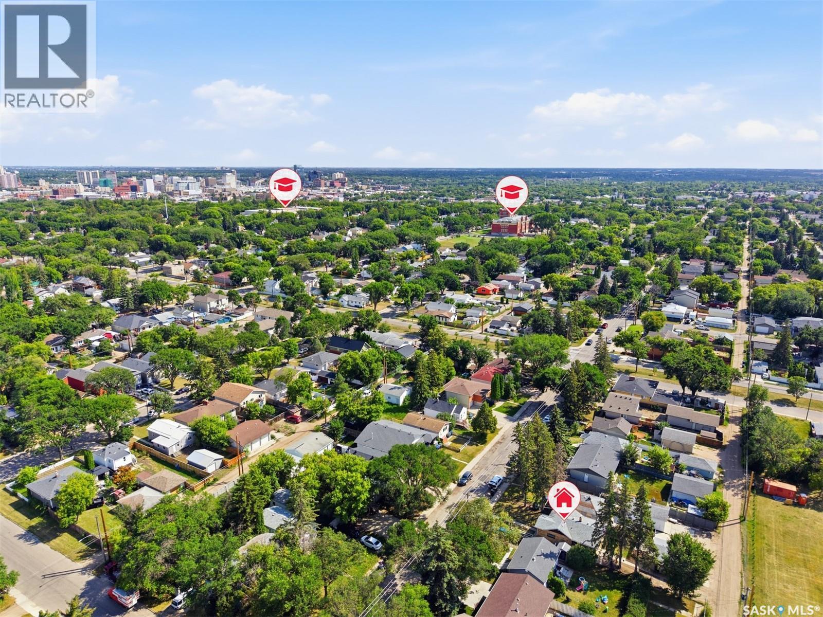 825 L AVENUE N - 32