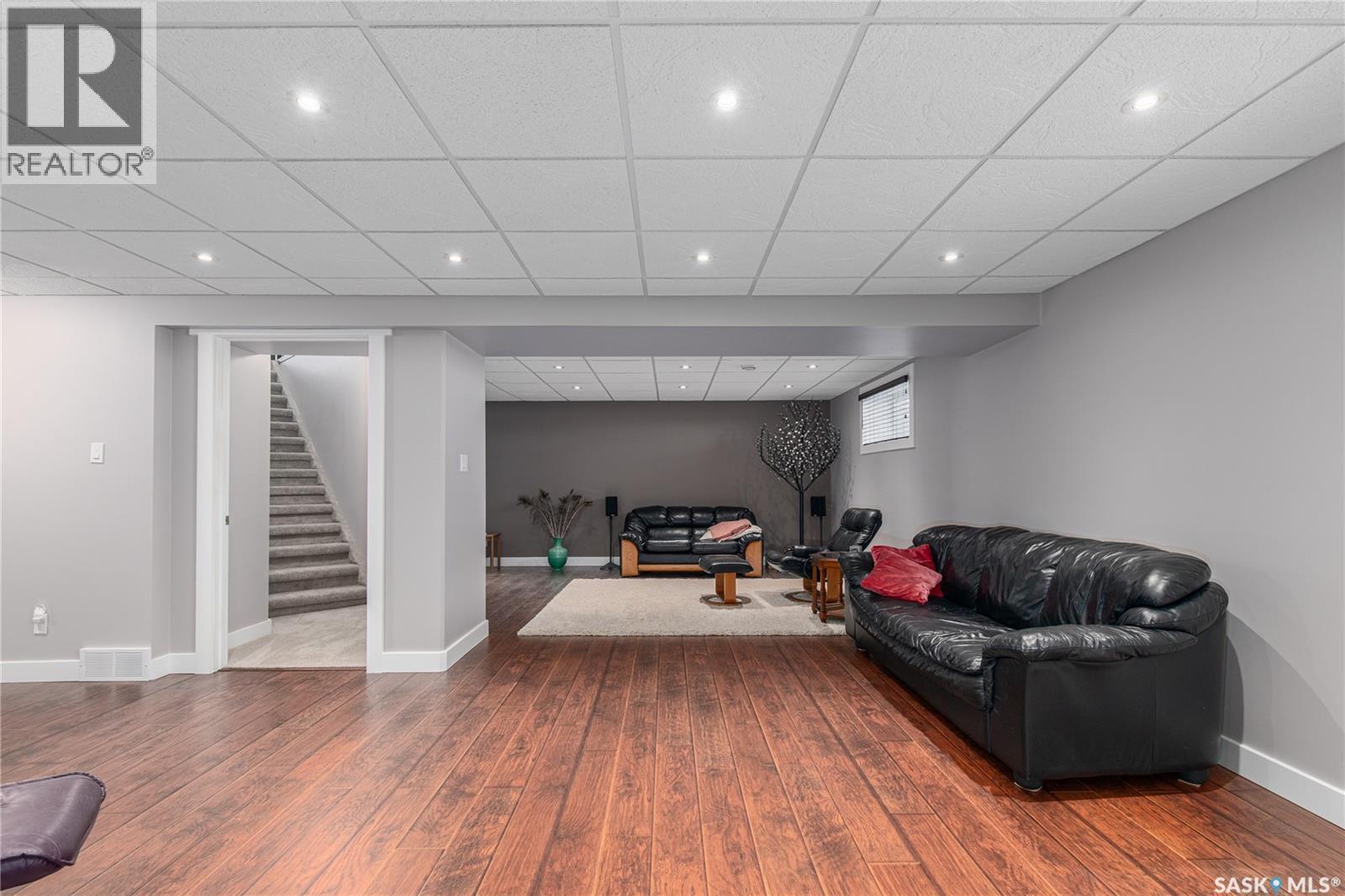 111 Iron Bridge DRIVE - 45