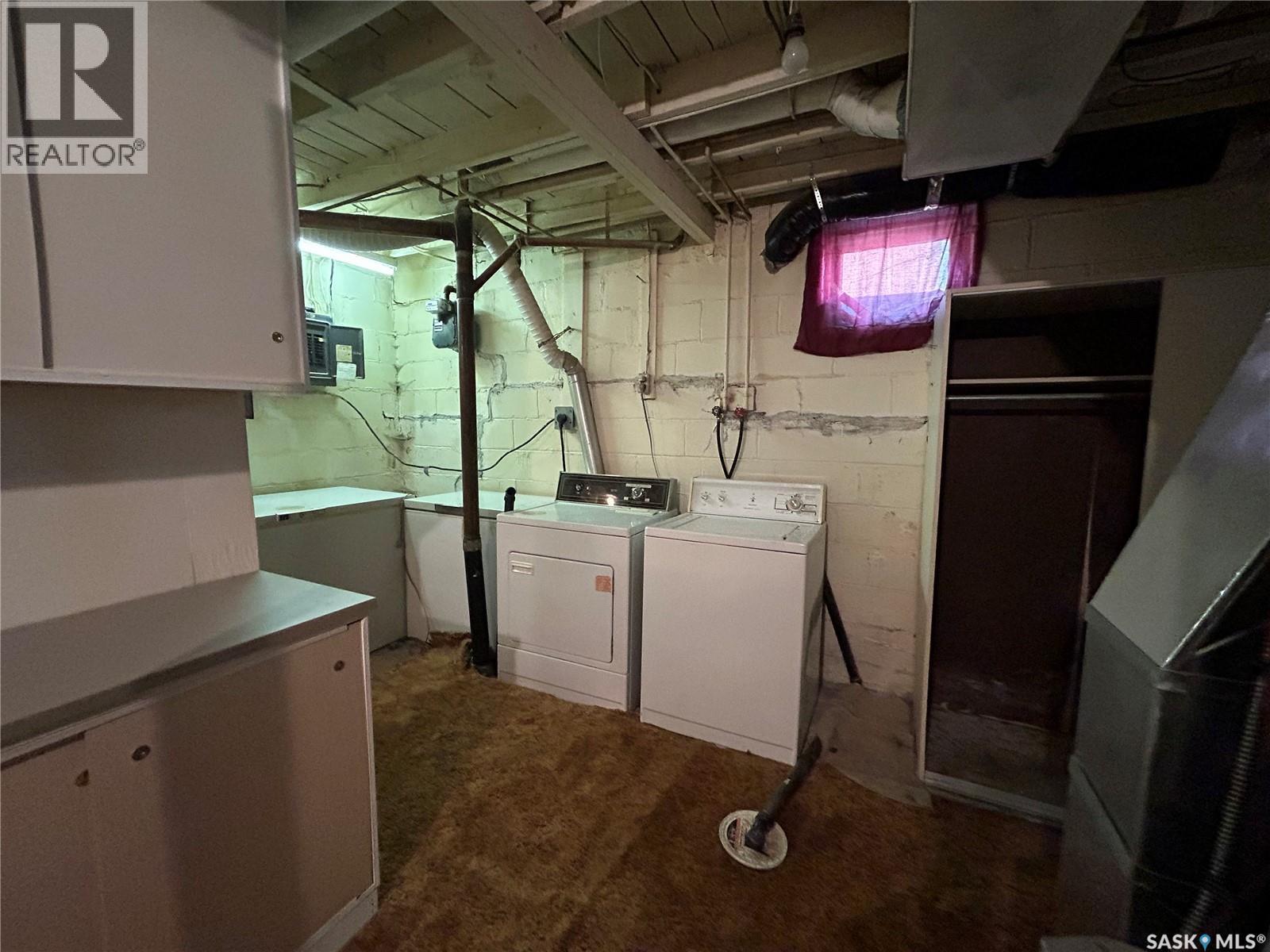 929 Brown STREET - 9