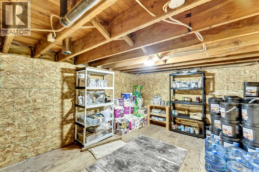 212 6 Street Southeast - Photo 32