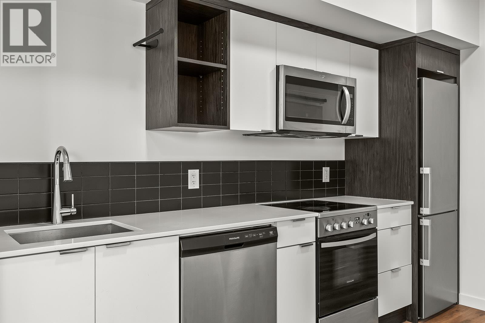 #303 615 Rutland Road - 5