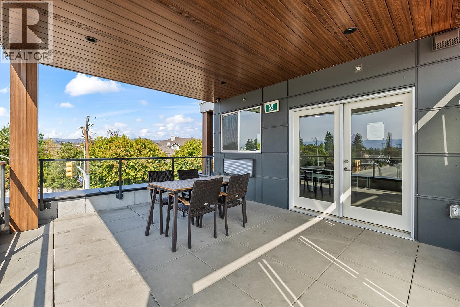 #303 615 Rutland Road - 29