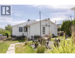 679 Corlett Road, Gibsons, BC V0N1V9 Photo 35