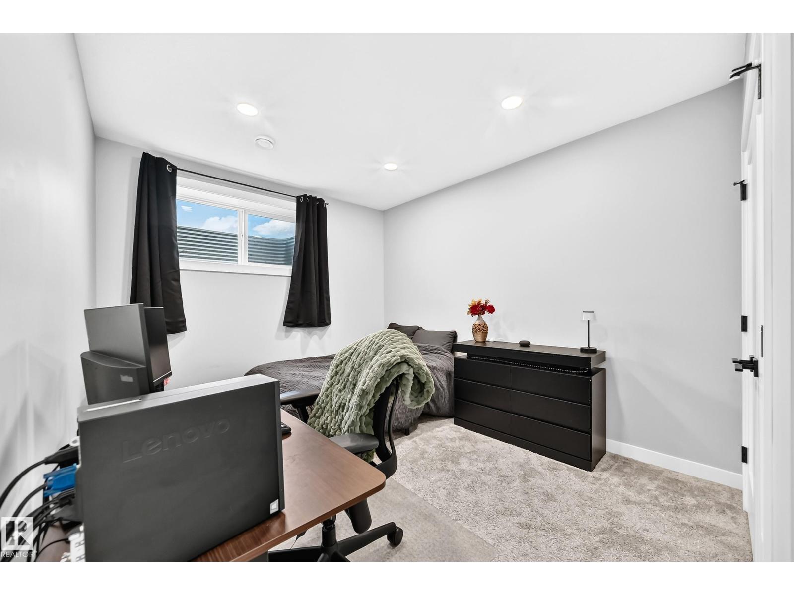 38 AVONLEA WY - 48