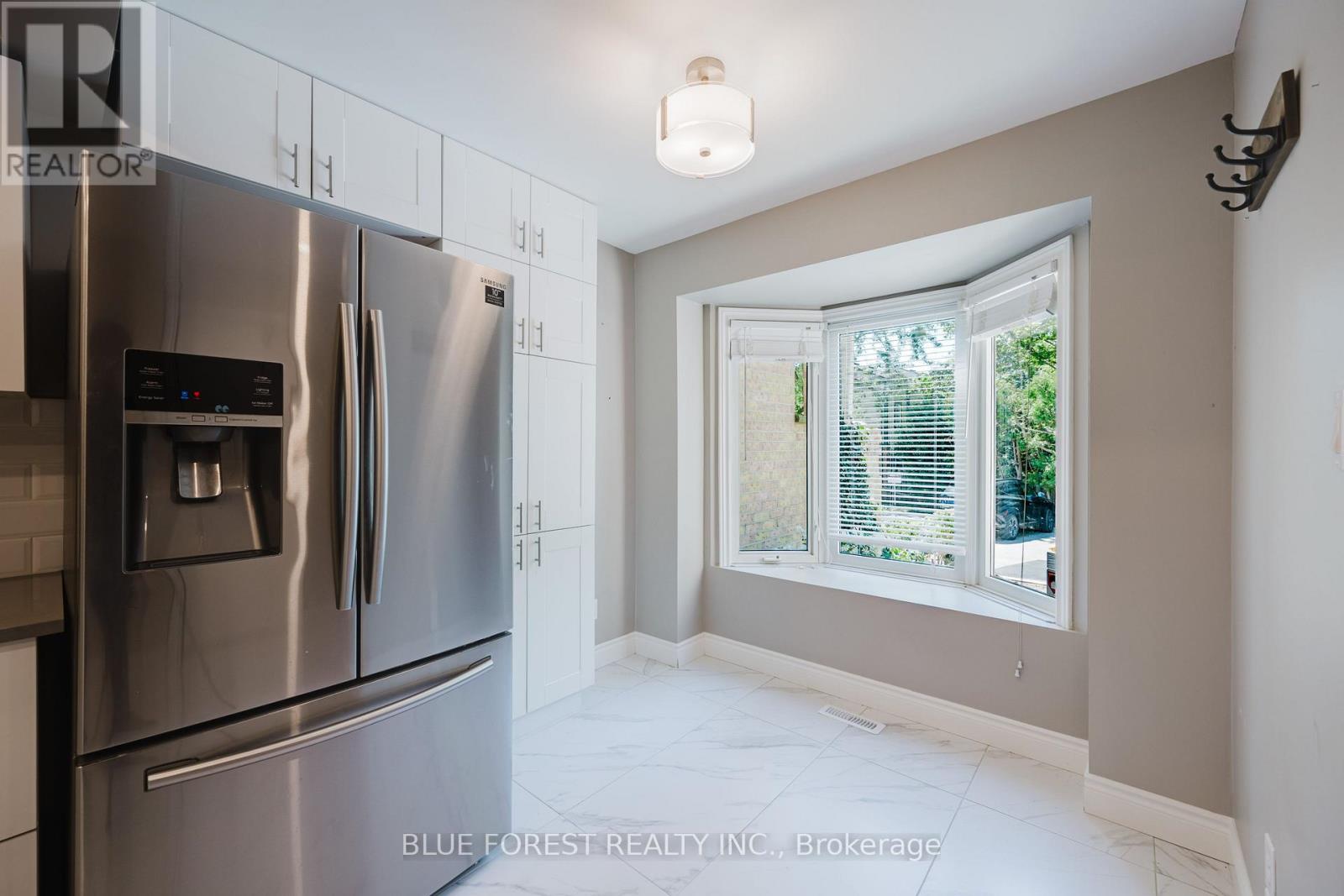 #31 9 AILSA PLACE - Image 3