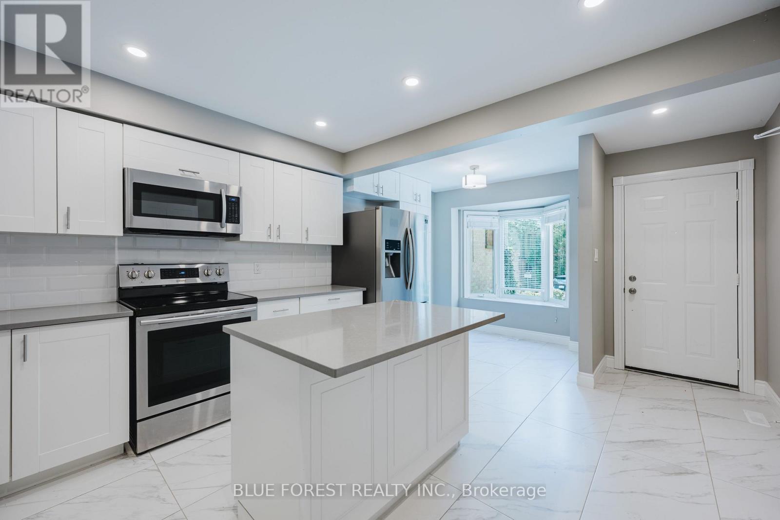 #31 9 AILSA PLACE - Image 5