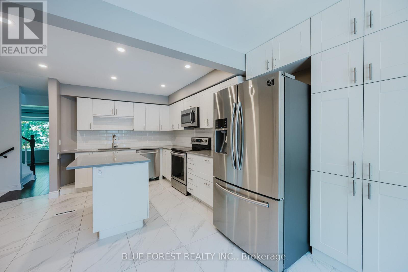 #31 9 AILSA PLACE - Image 6
