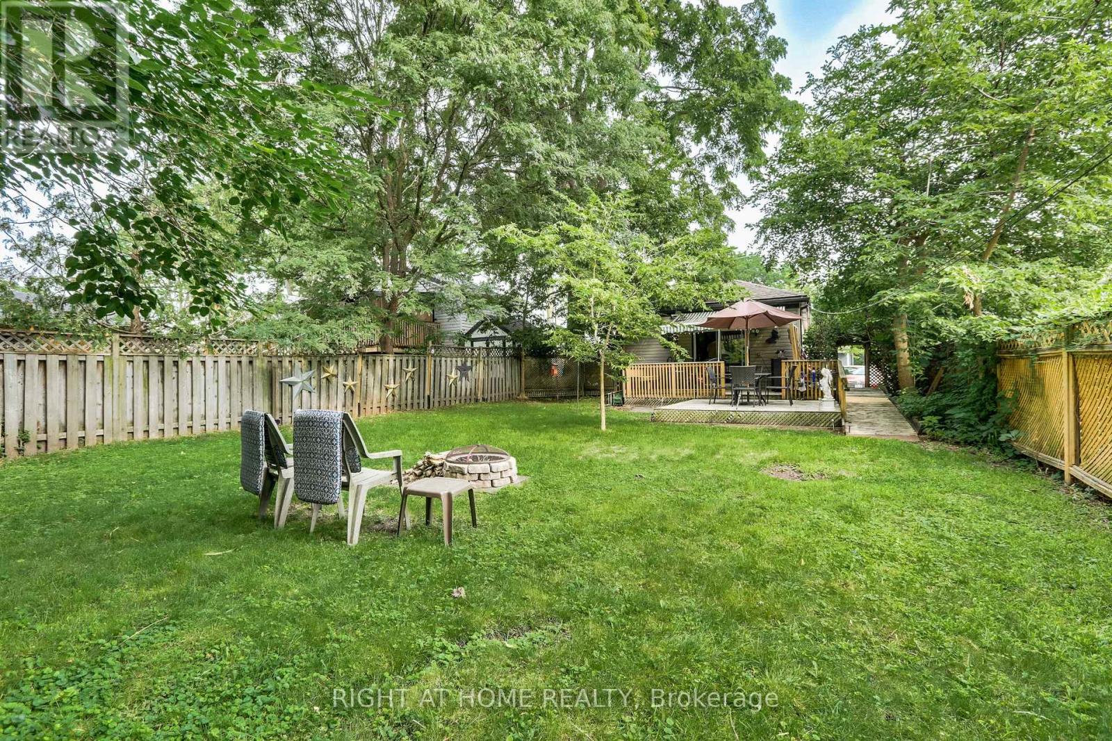 1053 FRANCES STREET - Image 27