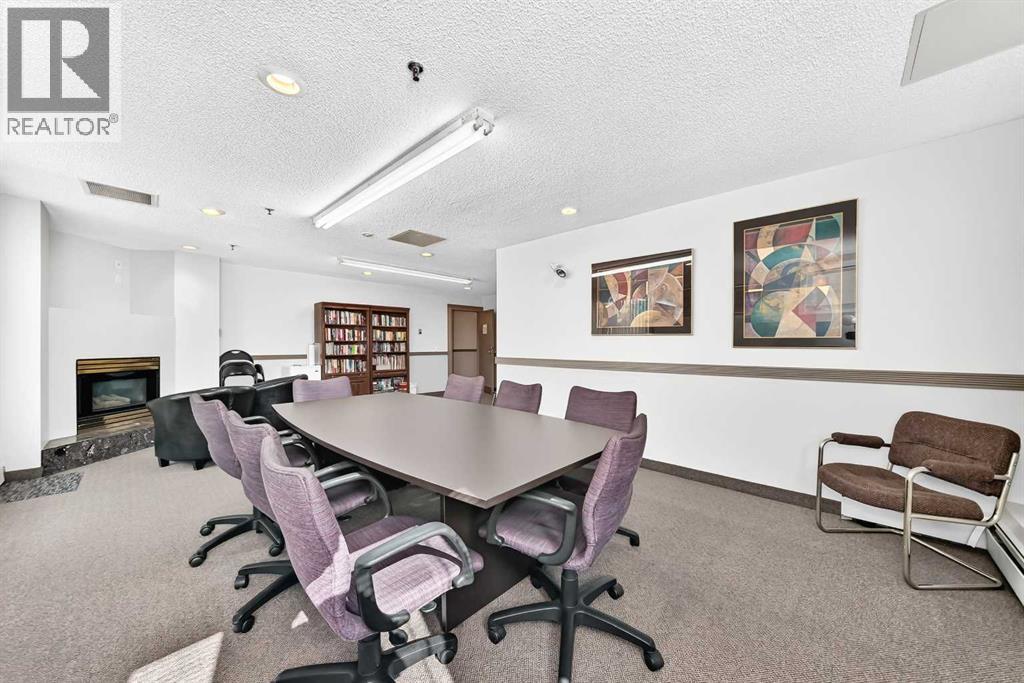 #110 525 56 Avenue SW - 34
